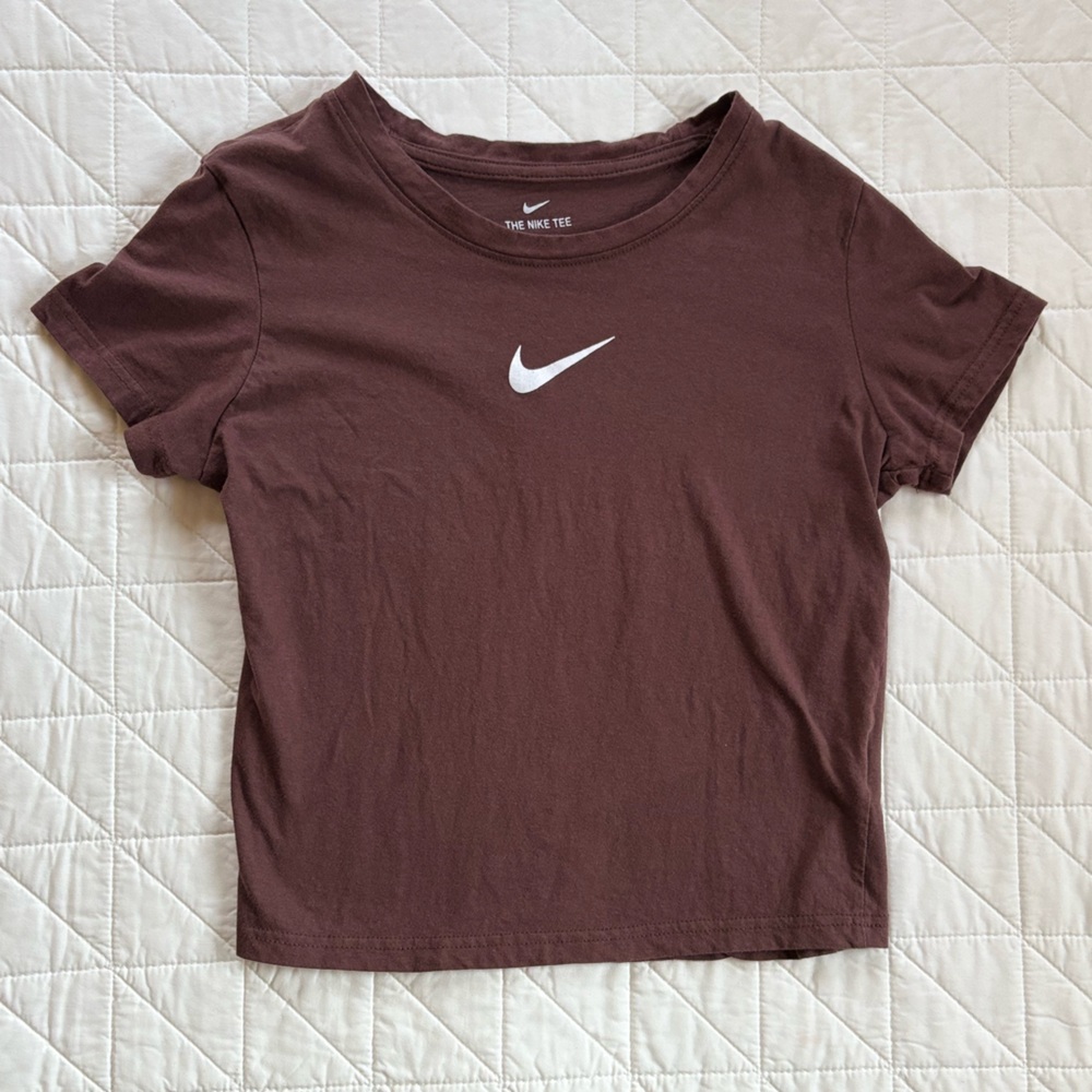 Nike Girls Cropped T-Shirt Large 100% Cotton - Fits Women’s S